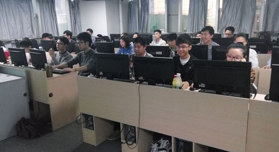 UID-广州-体育东中心-1602-1班-30人合影