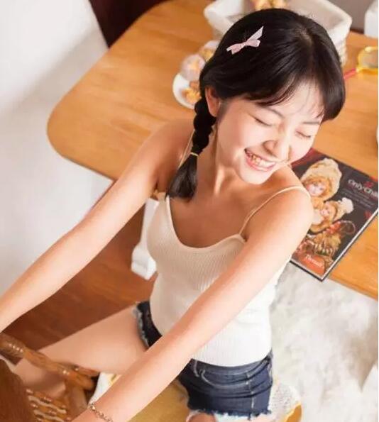 ps打造美女私房照小清新通透色调教程