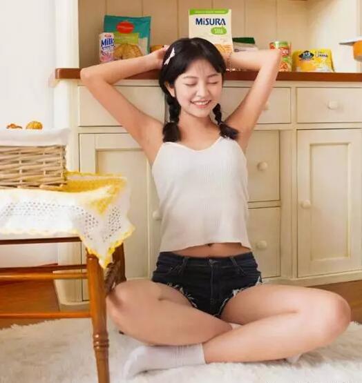 ps打造美女私房照小清新通透色调教程