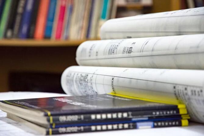 UI作品、经历和学历，哪个更重要？