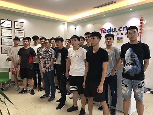 UID-达内黑龙江大学生实训基地-1807