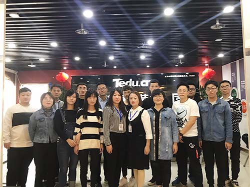 UIDTN--科创中心-1810开班照片