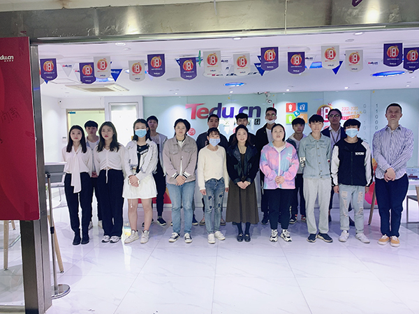 达内UI培训班2103开班盛况-贵阳中心—UID-2103