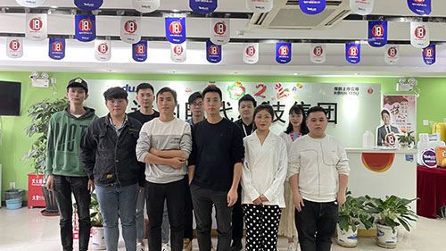 达内UI培训班2104开班盛况-达内福州中心-2104