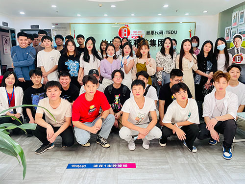 达内UED培训班2104开班盛况-广州客村中心-2104