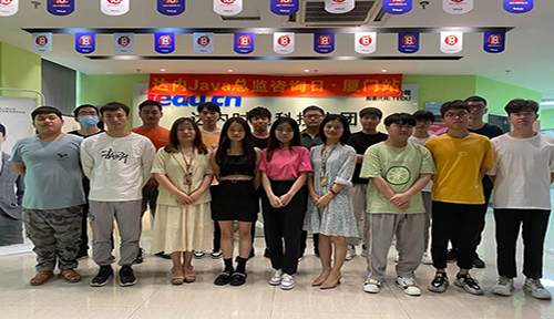 达内UI培训班2105开班盛况-厦门中心-2105
