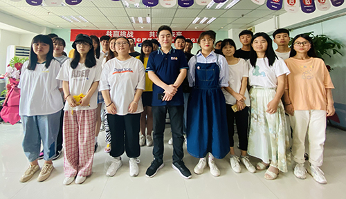 达内UED培训班2107开班盛况-达内郑州文化路中心-2107
