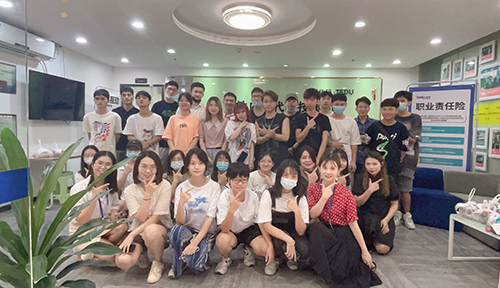 达内UI培训班2108开班盛况-达内广州客村中心-2108