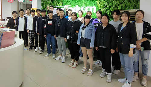 达内UI培训班2109开班盛况-达内济南大明湖中心-2109