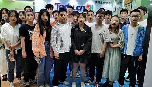 在达内西安UI培训班学习UI设计靠谱吗