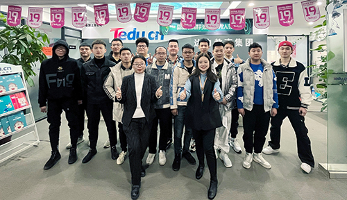达内UI培训班2202开班盛况-达内保定中心-2202