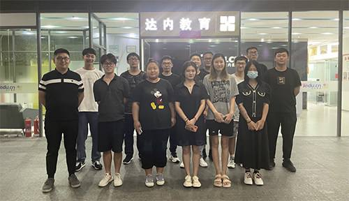 达内UI培训班2206开班盛况-烟台海港路中心-2206